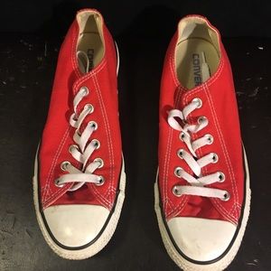 Red converse